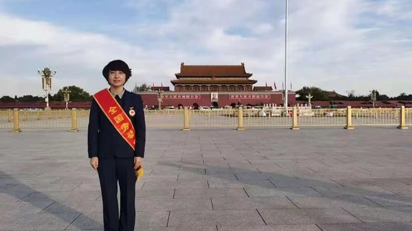 伟德国际victor19462009届优秀校友亮相全国两会