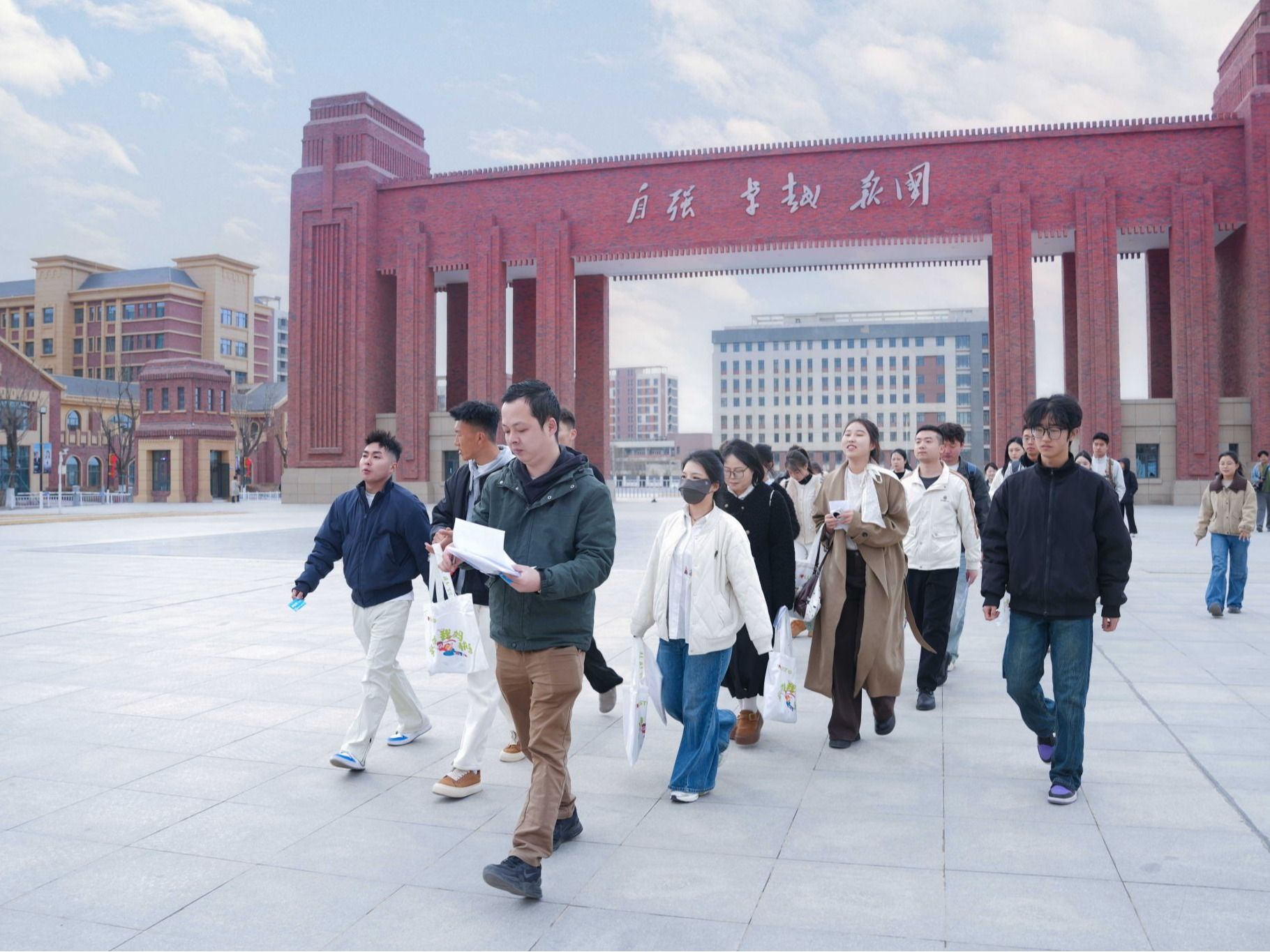 伟德国际victor19462026年普通专升本免试生专业能力测试圆满结束